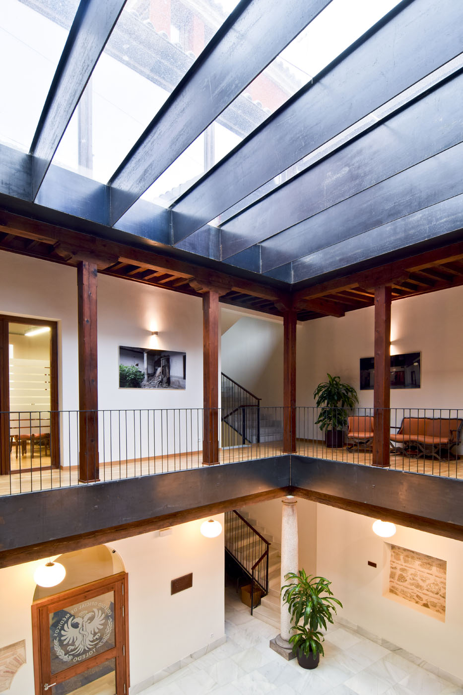 Rehabilitación sede Colegio Oficial de Médicos.Toledo