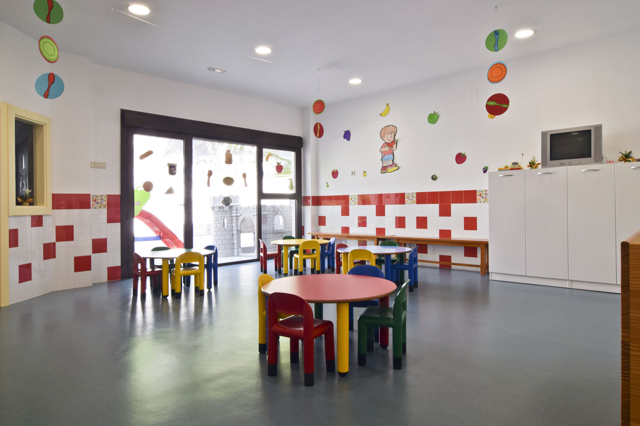 CAI María Dolores Medina.Urb. Los Olivos.Olías del Rey.Toledo