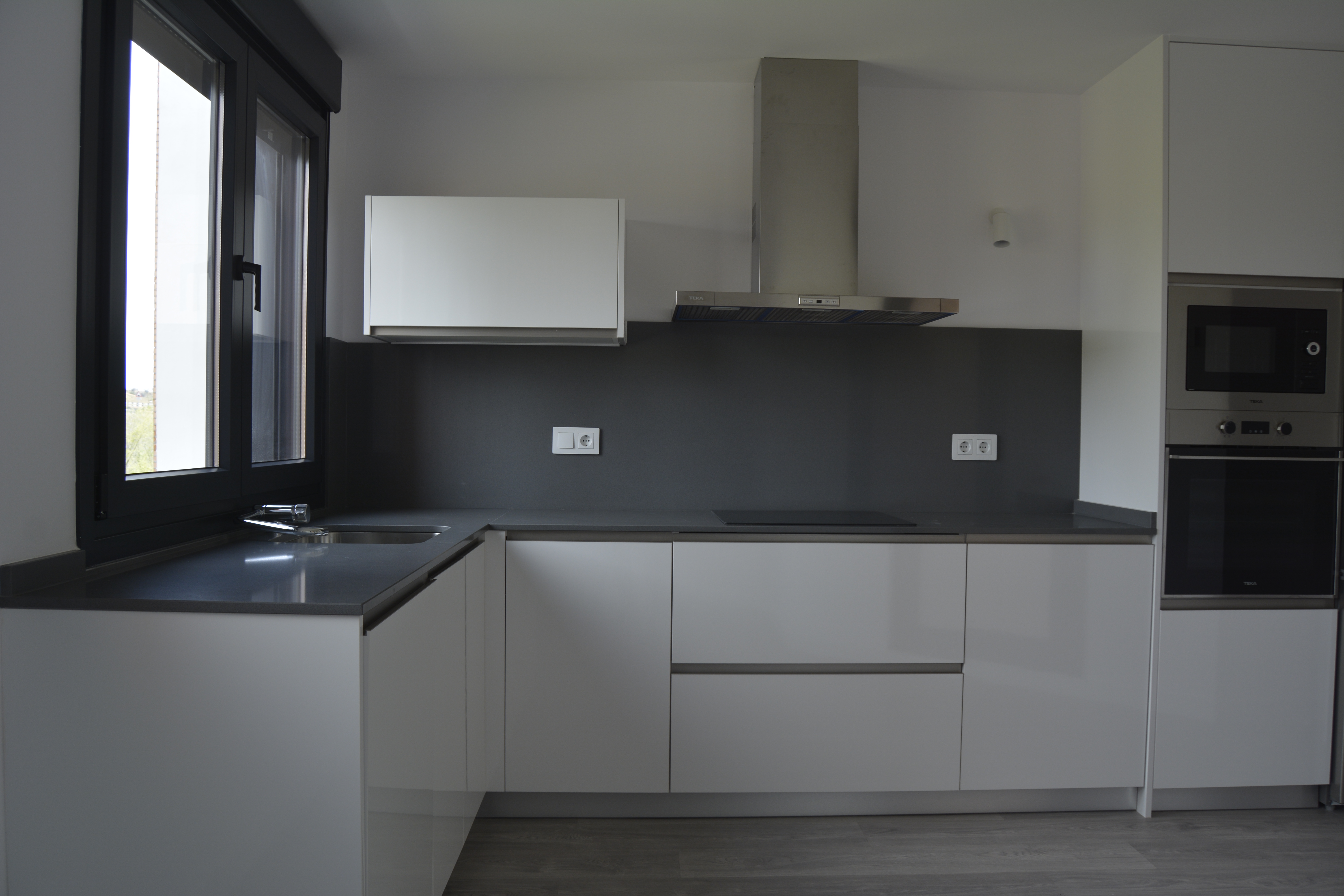 Promoción Edificio 3 viviendas Av. Castilla La Mancha,24C.Toledo